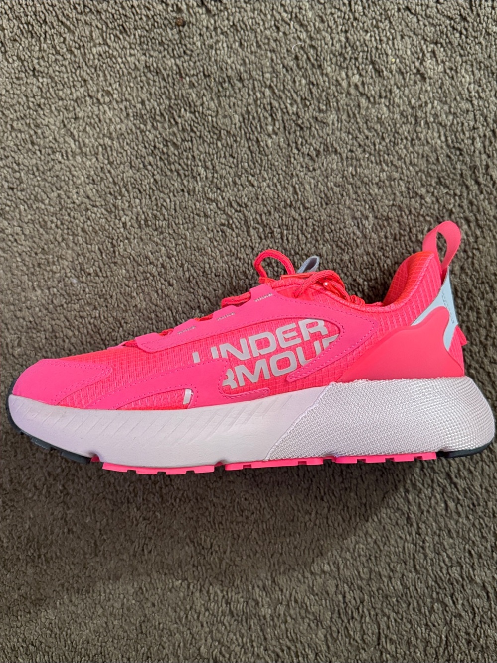 Under Armour Bright Pink Men’s 'Athletic Sneakers 10